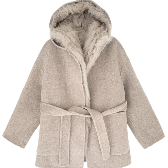 Women's Fox Fur-Trimmed Wool Coat – Hooded, Belted, Solid Color Overcoat for Win - Picture 1 of 2